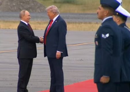 Otkriveno zašto je Tramp otkazao sastanak s Putinom