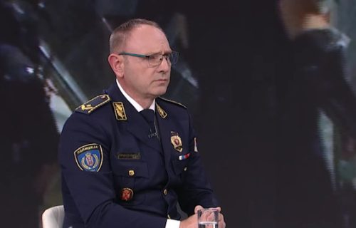 Direktor policije o neredima: "Napad na policiju je i napad na državu"