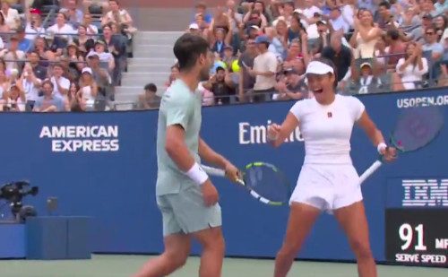 Ubedljiv poraz Alkarasa i Radukanu: Zajedno ispali sa US Opena (VIDEO)