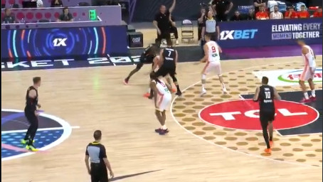 Sve inetersantnije na Eurobasketu: Nemci razneli Crnogorce, ali se povredio Isak Bonga