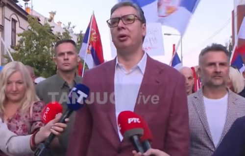 Vučić na skupu građana protiv blokada u Ubu: "Okupilo se 55.000 ljudi, nikome nije potrebno nasilje"