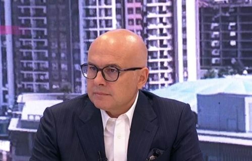 Vučević se oprostio od generala Pavkovića: "Hvala za čast, hrabrost i službu otadžbini"