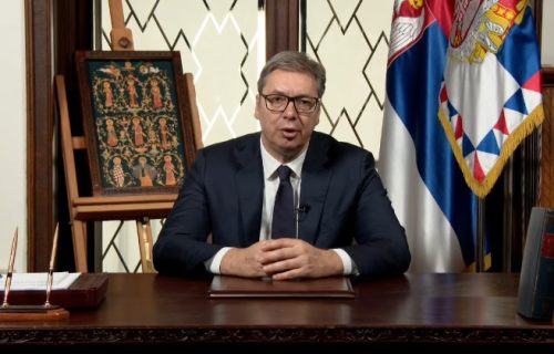 "Pozivam predstavnike blokaderskog pokreta na razgovor i javnu debatu": Vučić pozvao na debatu pred kamerama (VIDEO)