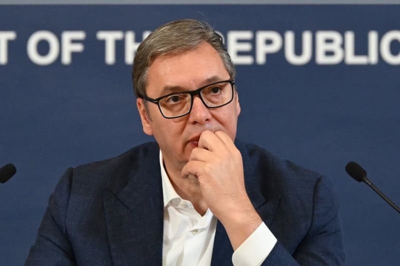 Vučić oštro reagovao: Srbija ne namerava da menja svoju politiku, to su gluposti