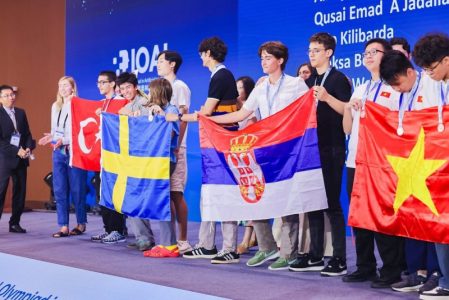 Novi uspeh srpskih učenika: Medalje na Međunarodnoj olimpijadi iz veštačke inteligencije u Pekingu