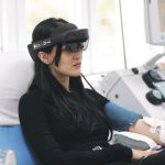 Davanje krvi sada postaje nesvakidašnje iskustvo: Uz Mixed Reality naočare je prava zabava