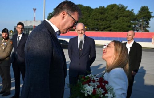 Vučić ugostio Meloni i poželeo joj dobrodošlicu: "Zahvalan sam na važnoj poseti"