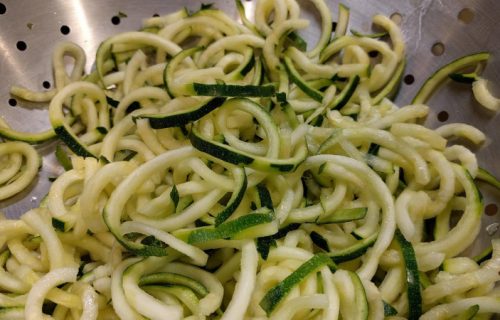 Da li znate šta su "zudle"? Probajte nudle od tikvica, zdravu alternativu za testenine (RECEPT)