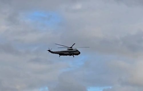 Helikopter sa Donaldom Trampom i Melanijom prinudno sleteo, došlo do kvara tokom leta