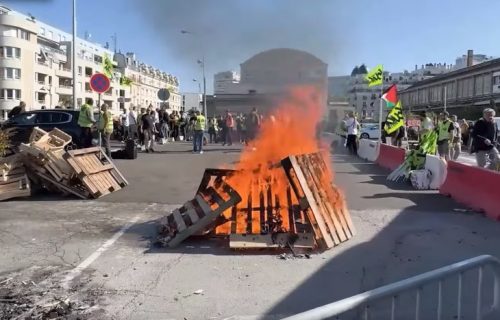 Bilans masovnih protesta širom Francuske: Privedeno 309 ljudi, povređeno 26 policajaca