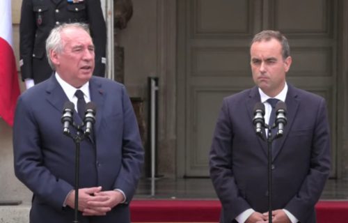Sebastijan Lekorni zvanično preuzeo funkciju francuskog premijera: Pokreti pripremaju "blokadu" države