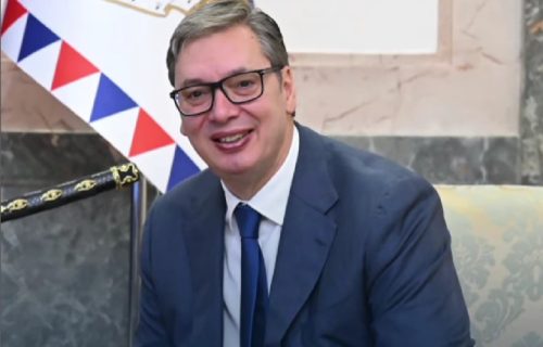 "Naša zemlja ima na koga da bude ponosna": Predsednik Vučić čestitao Angelini Topić na osvajanju medalje