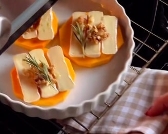 Pečena bundeva sa kamemberom: Perverzni spoj ukusa (RECEPT+VIDEO)