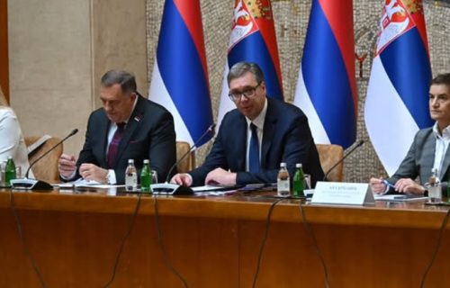 Vučić i Dodik se obratili javnosti: "Najvažnije je da u narednom periodu izdržimo sve pritiske"