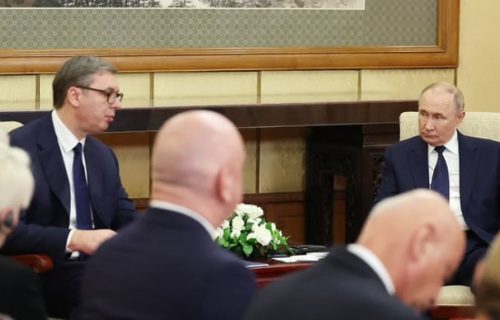 Vučić: "Hvala predsedniku Putinu na podršci teritorijalnom integritetu Srbije i prijateljskom odnosu"