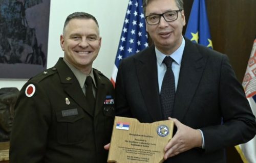 Vučić sa komandantom Vudrafom: "Izrazio sam posebno zadovoljstvo što će general, kao uvaženi gost, prisustvovati našoj vojnoj paradi" (FOTO)