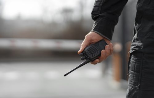Horor u Sloveniji: Prijavljena pucnjava, policija zatekla dva tela