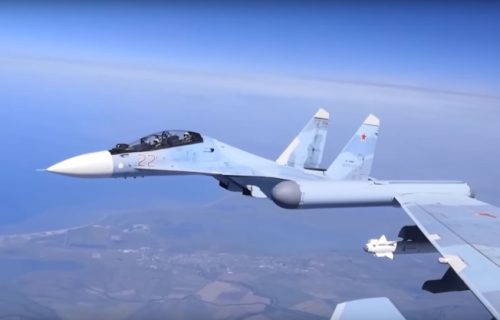 Vazdušna odbrana hitno reagovala: Ruski vojni avioni primećeni blizu SAD