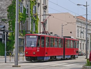 Nastala opšta panika, ljudi su u strahu iskakali kroz prozore: 12 povređenih u nesreći na Dorćolu