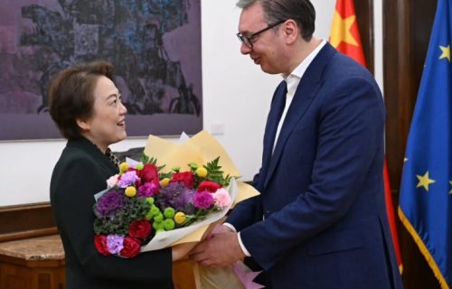 Predsednik Vučić sa Čen Bo: "Strateško partnerstvo Srbije i Kine donelo vidljive rezultate" (FOTO)
