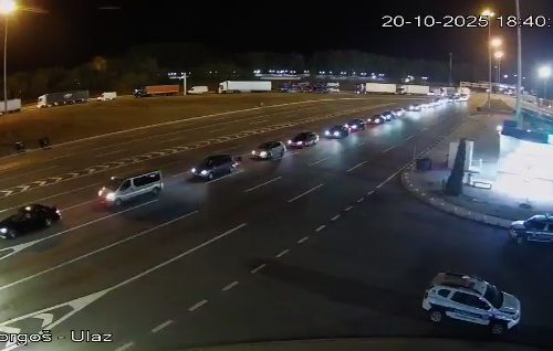 AMSS: Na graničnim prelazima kamioni čekaju od 2 do 4 sata