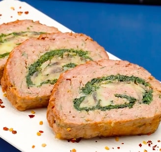 Punjeni rolat od mlevenog mesa: Za gurmane, koji traže više (RECEPT+VIDEO)