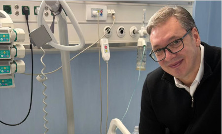 Vučić posetio upucanog Milana Bogdanovića: Primio je metak nakon pitanja "Treba li Vam nešto, gospodine?"