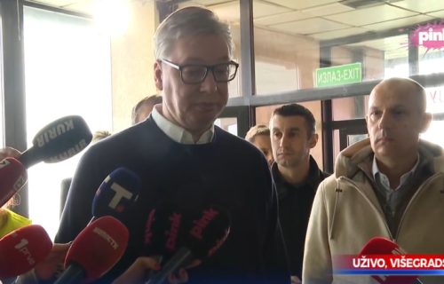 Nadam se pobedi SL! Vučić o izborima na KiM: Valjda ćemo se radovati bolje zato nego zbog šutiranja lopte