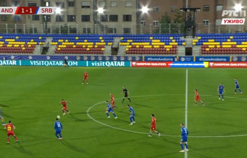 Šta se ovo dešava? Sreća, nerešeno je: Andora postigla gol za vođstvo sa pola terena, pa dala autogol