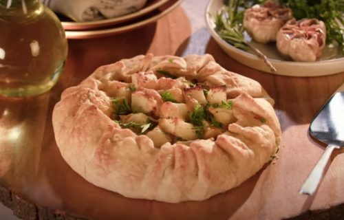 Galeta sa krompirom i sirom: Francuska pita za savršenu jesenju večeru (RECEPT+VIDEO)