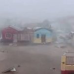 Uragan Melisa stigao do Jamajke: Ovo je najjača oluja ikada zabeležena (VIDEO)