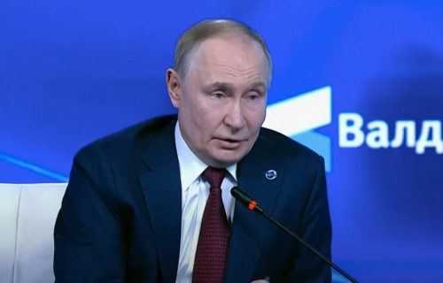 Putin na "Valdaju" pomenuo Srbiju, govoreći o zemljama "svetske većine"