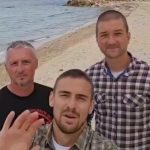 Plemenito hodočašće trojice policajaca: Pešačili do Hilandara da bi pomogli "deci leptirima" (VIDEO)