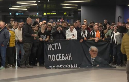 Spektakularan doček Željka Obradovića: Navijači Partizana preplavili aerodrom "Nikola Tesla" (FOTO)