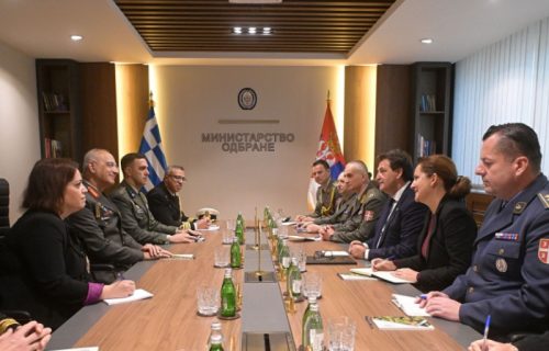 Gašić se sastao sa načelnikom Generalštaba nacionalne odbrane Grčke: "Srbija je opredeljena da doprinosi jačanju sopstvene, regionalne i globalne bezbednosti"