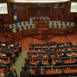 Vanredna sednica Skupštine Kosova, Konjufca rekao u eskpozeu: "Suzbili smo strukture Srbije na severu"