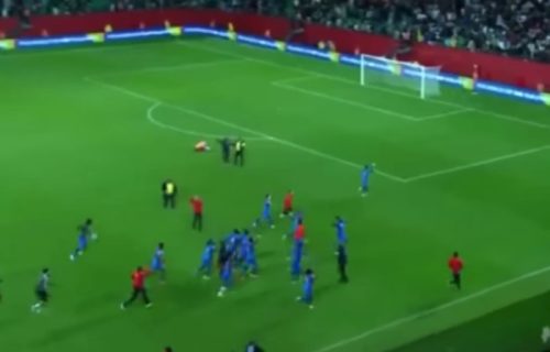 Selektor Nigerije optužio rivala da su bacali vradžbine i da zato nisu otišli na Mundijal (VIDEO)
