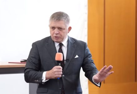 Fico i Košta u Bratislavi: Ukrajina ne sme u EU pre Srbije i drugih kandidata