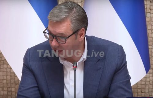 Vučić na vanrednoj sednici Vlade: "Zatvaranje rafinerije nas dovodi do potpune katastrofe"