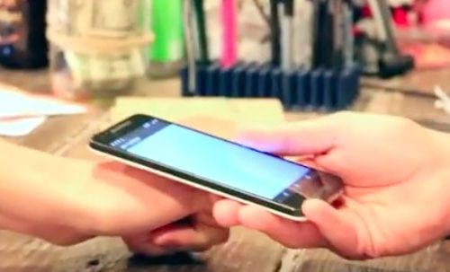 Budućnost plaćanja: Potkožni mikročipovi umesto novčanika, menjaju novac i kartice (VIDEO)