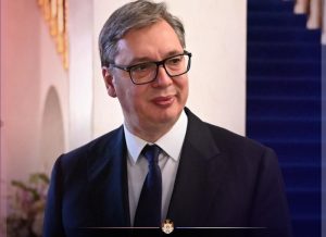 Oglasio se predsednik Vučić nakon zatvaranja biračkih mesta: “Biće neizvesna i teška borba”