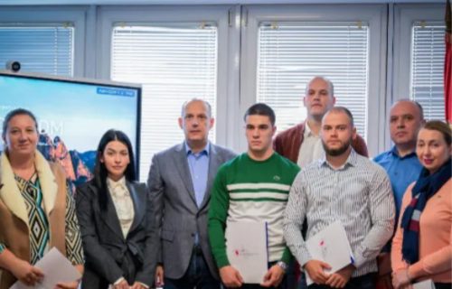 Naši medicinari iz Slovenije, Nemačke, Austrije, Norveške vraćaju se u Srbiju (FOTO)