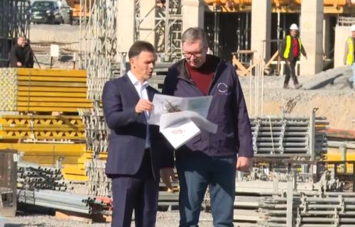 Vučić obišao gradilište Nacionalnog stadiona: Mnogo sam srećan, ubrzavamo radove na Ekspu (VIDEO)