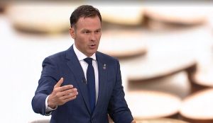 Ministar Mali o likovanju blokadera zbog Generalštaba: “Dok mi želimo da se Srbija gradi, oni žele da gledaju ruševine u centru grada”