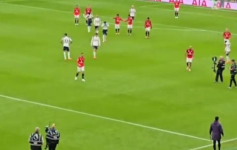Endi Robertson posle 9 godina u Liverpulu potpisao za Totenhem