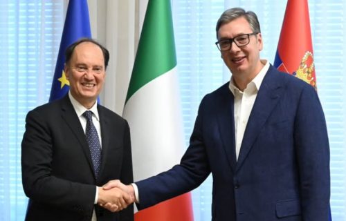 Vučić se sastao sa Čirijanijem: "Razmenili smo mišljenja o mogućnosti jačanja političkog dijaloga"