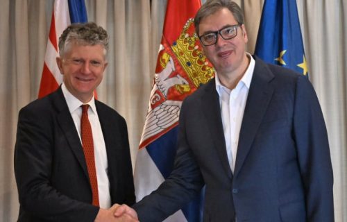 Vučić sa britanskim savetnikom za nacionalnu bezbednost: "Čuvanje mira i stabilnosti od ključnog značaja"