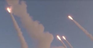 Iran izveo novi talas napada na Izrael i američke baze: Korišćene i “superteške” rakete