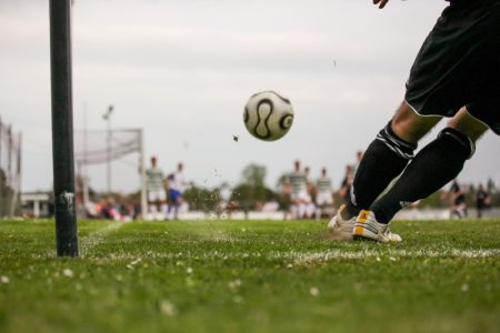 FIFA se brani: Navijači bili u holovima, ne na sedištima