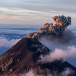 Eruptirao vulkan Fuego: Evakuisana dva naselja, upućen apel građanima
